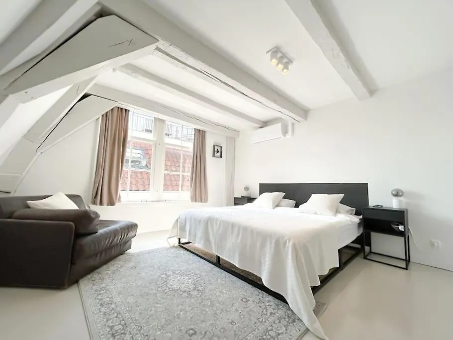 Apartment Wijnkopershuis Hendricksz Amsterdam